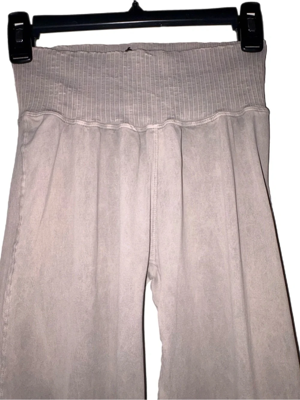 Free People FP Movement Good Karma Flare Leggings M/L NWOT - Picture 4 of 7